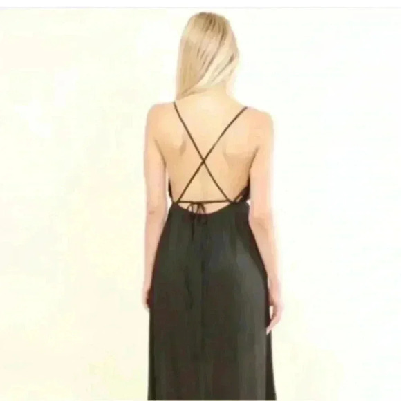 Windsor Women’s Chic maxi black dress - halter back or cris cross. NWT - Picture 2 of 7